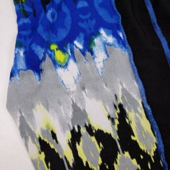 Frank Lyman Tunic Top Shark Bite Hem Round Neck Size 2 Made in Canada - Picture 12 of 13